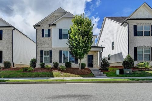 4335 Magpie Dr, Hoschton, GA, 30548-6603 | Card Image