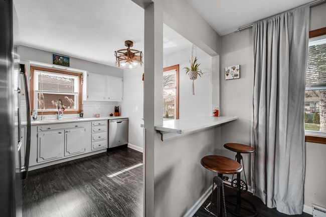 324 Weber Ct, House other with 3 bedrooms, 2 bathrooms and 2 parking in Cary IL | Image 10