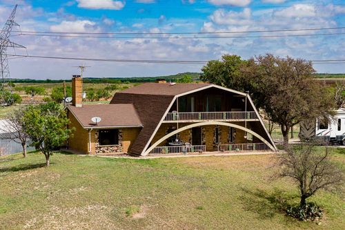 326 County Road 121, Sweetwater, TX, 79556-1722 | Card Image