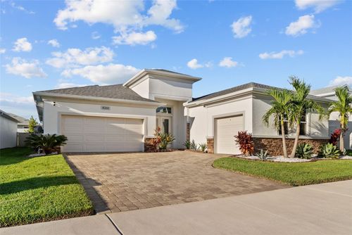 8261 Ivy Stark Blvd, WESLEY CHAPEL, FL, 33545-2265 | Card Image