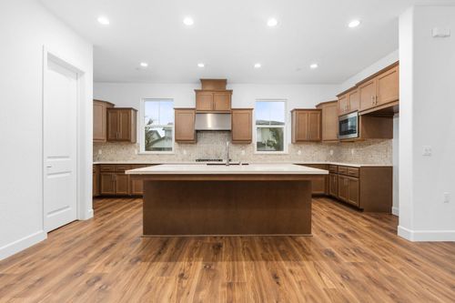 363 Peters Rd S, Madera, CA, 93636-9120 | Card Image