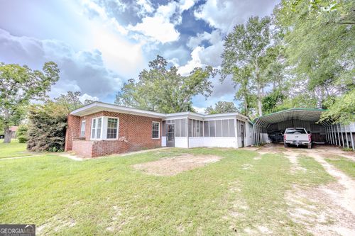 10 W Graham St, Mc Rae Helena, GA, 31055-3560 | Card Image
