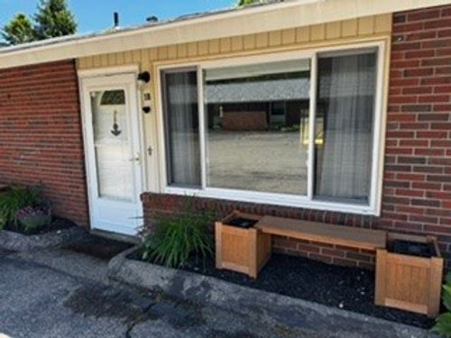 1-b-40 Kingsland Court Court, Charlestown, RI, 02813 | Card Image