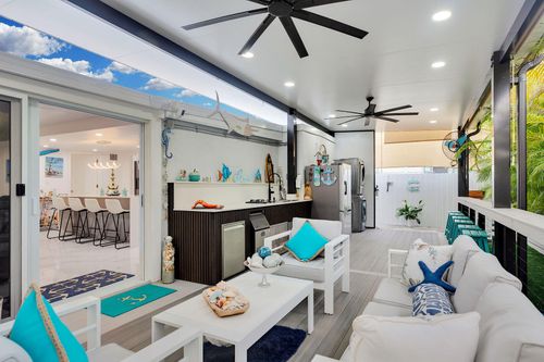 60 Bird Ln, Key Largo, FL, 33037-2619 | Card Image