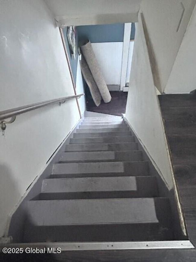 Unit 3 stairs between 2nd & 3rd floor | Image 48