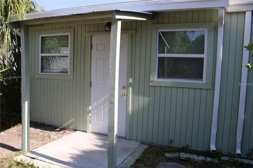 6946 4th Ave N, St Petersburg, FL, 33710-7636 | Card Image