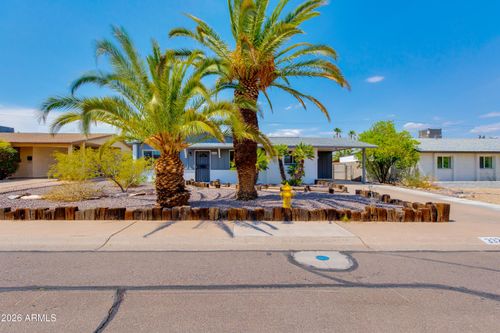 332 E Taylor St, Tempe, AZ, 85288-1135 | Card Image