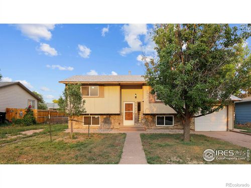 7742 3rd St, Wellington, CO, 80549-1537 | Card Image