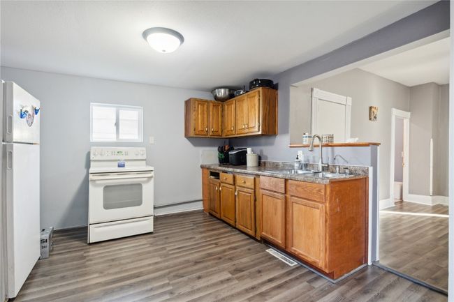 308 8 Th Ave, House other with 2 bedrooms, 1 bathrooms and null parking in Clarence IA | Image 8