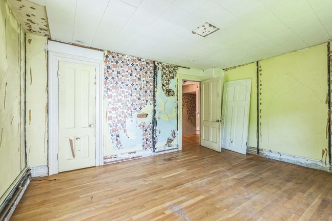 30 Mountain Ave, House other with 5 bedrooms, 2 bathrooms and 4 parking in Winsted CT | Image 16