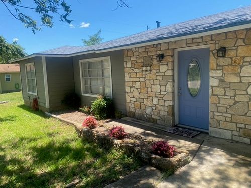 720 N West St, Burnet, TX, 78611-1730 | Card Image