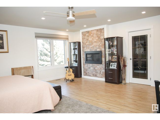 116 Main St, House other with 4 bedrooms, 3 bathrooms and 6 parking in Kingman AB | Image 12