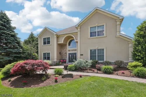 202 Old Sand Rd, Fairfield, NJ, 07004-1500 | Card Image