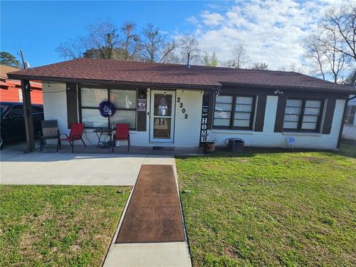 2303 Roberta Dr, Mobile, AL, 36617-2567 | Card Image