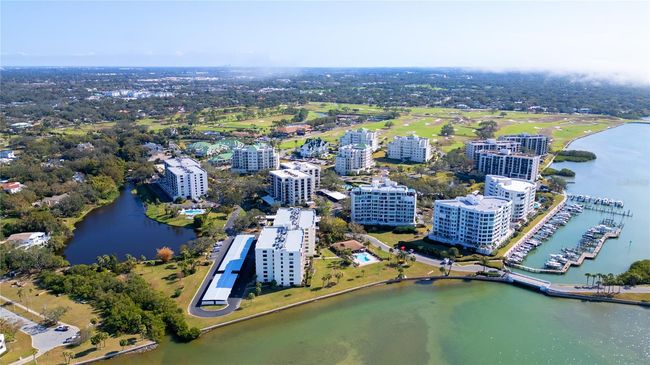 APT-605 - 100 Oakmont Ln, Condo with 2 bedrooms, 2 bathrooms and null parking in BELLEAIR FL | Image 24