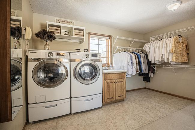 7408 Inland Lane N, House other with 5 bedrooms, 4 bathrooms and null parking in Maple Grove MN | Image 19