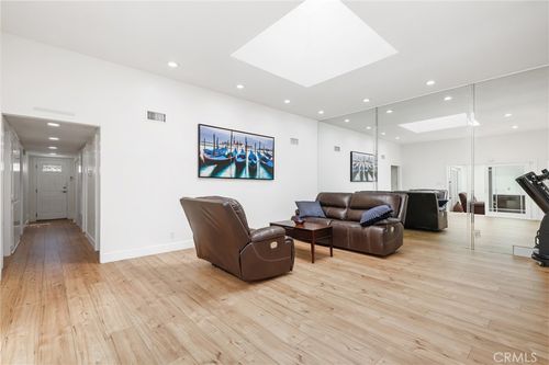 24 Rockrose Way, Irvine, CA, 92612-2136 | Card Image