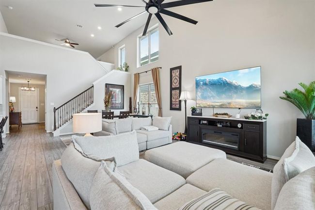 10126 Bayou Oaks Dr, House other with 4 bedrooms, 3 bathrooms and 2 parking in Conroe TX | Image 6