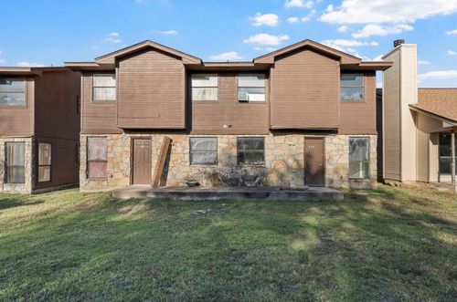 907 Shepherd St, Morgan, TX, 76671-4553 | Card Image