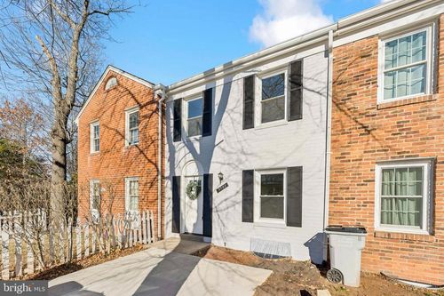 9703 Bragg Ln, MANASSAS, VA, 20110-5916 | Card Image