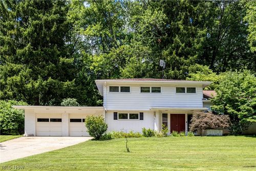 5801 Glad Boulevard, Kent, OH, 44240 | Card Image