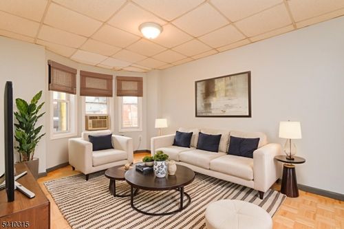 apt-2-510 Washington Ave, Kenilworth, NJ, 07033-1282 | Card Image