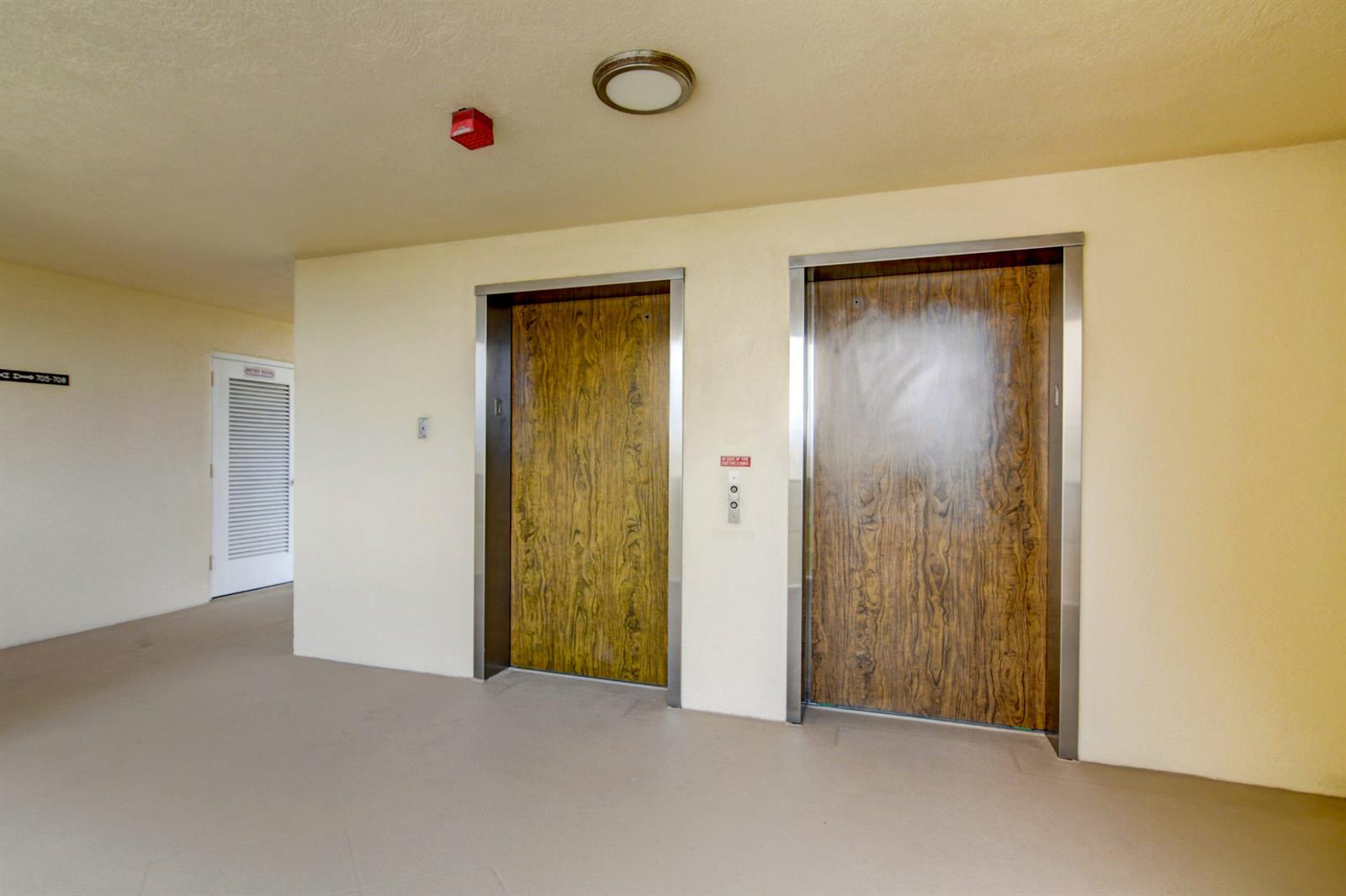 Residential Lease in Delray Beach 2