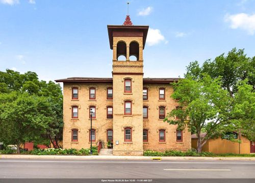 303-251 E Main Street, OMRO, WI, 54963 | Card Image