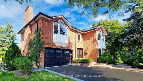 1284 Deer Run, Mississauga, ON, L5C3R6 | Card Image