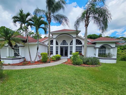 16032 86th St N, Loxahatchee, FL, 33470-2898 | Card Image