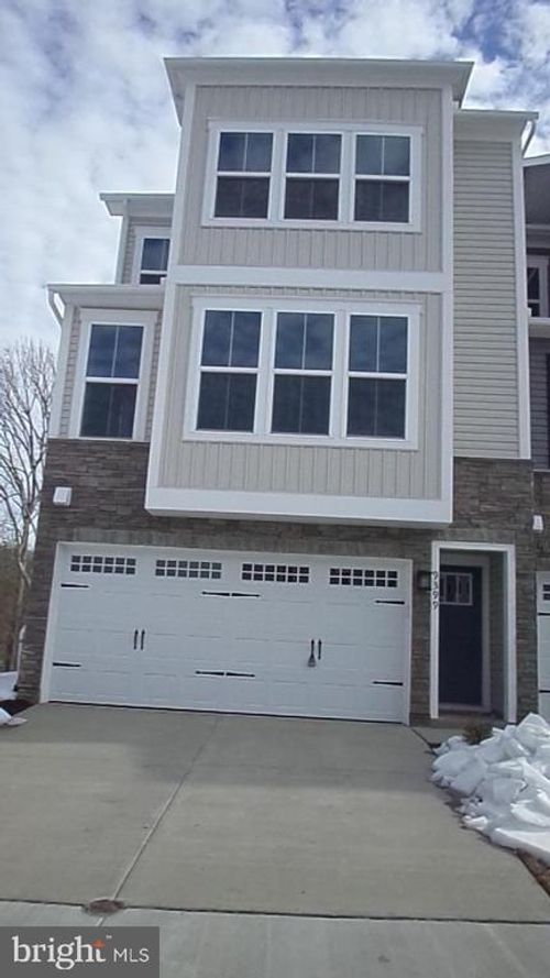 9399 Edenderry Dr, FREDERICKSBURG, VA, 22408-7931 | Card Image