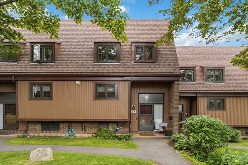 14 Hanover Crt, Halifax, NS, B3M3K6 | Card Image