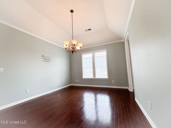 Dining Room (b) | Image 21