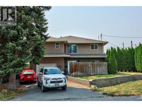 2253 Park Dr, Kamloops, BC, V2C4P7 | Card Image