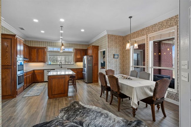 9825 Bringier Ct, House other with 4 bedrooms, 4 bathrooms and null parking in Granbury TX | Image 10