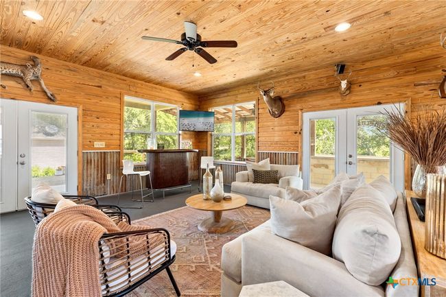 326 Red Bird Ln, House other with 4 bedrooms, 4 bathrooms and null parking in Kingsbury TX | Image 44