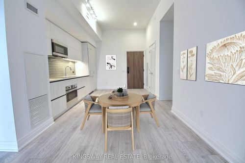 708-21 Park St E, Mississauga, ON, L5G0C2 | Card Image