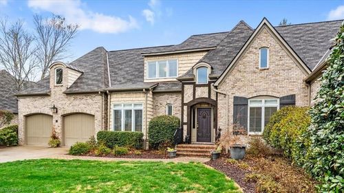 11 Creswell Ct, Greensboro, NC, 27407-7894 | Card Image