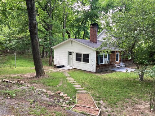 20 Gabriel Mills Rd, Wading River, NY, 11792-1506 | Card Image