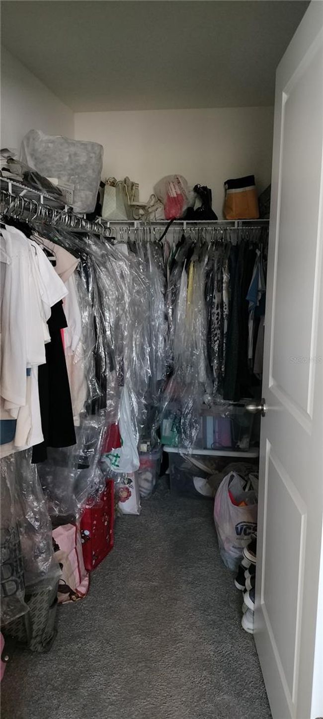 BR Walk in Closet | Image 7