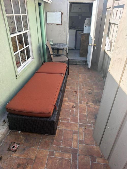 c-1822 Cleveland St, Hollywood, FL, 33020-3132 | Card Image