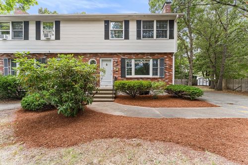 27-27 Quincy Ave, Dedham, MA, 02026-3522 | Card Image