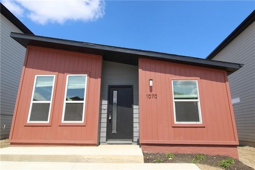 1070 Ventnor Ave, Bentonville, AR, 72713-4074 | Card Image