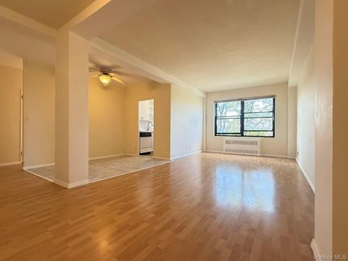 apt-5w-99 63rd Rd, Rego Park, NY, 11374-1921 | Card Image