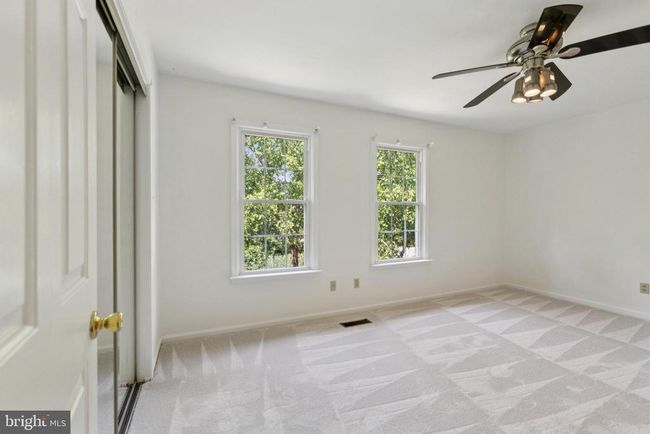 4705 - 4705 Fox Pointe Ct, Townhouse with 2 bedrooms, 3 bathrooms and null parking in GLEN MILLS PA | Image 20