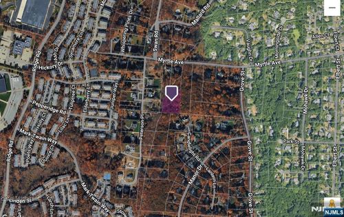 272 Myrtle Ave, Ramsey, NJ, 07446-1041 | Card Image