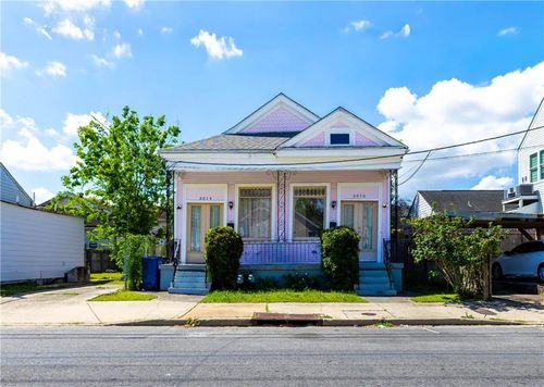 5016 Willow St, New Orleans, LA, 70115-6448 | Card Image