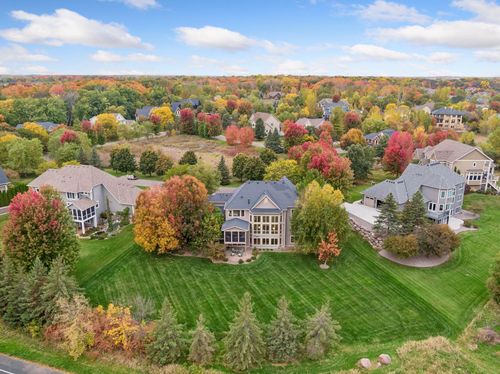 390 Lythrum Ln, Medina, MN, 55340-9226 | Card Image