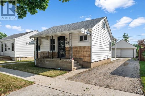1778 Tourangeau Rd, Windsor, ON, N8Y4J8 | Card Image