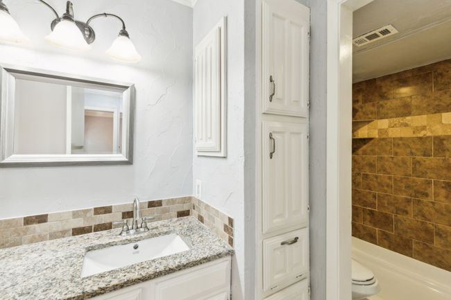 APT-38D - 5626 Preston Oaks Rd, Condo with 2 bedrooms, 2 bathrooms and null parking in Dallas TX | Image 17